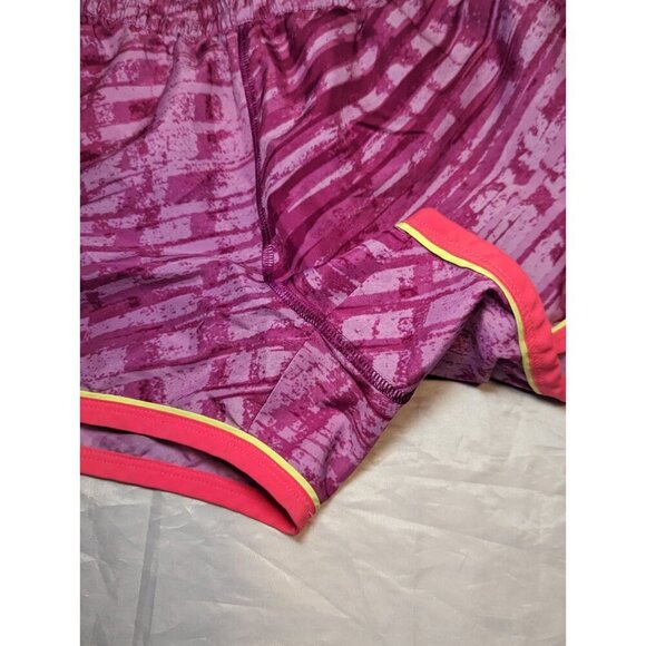 Under Armour Womens Size Small Pink Perfect Pace Running Shorts Heatgear Lined - Picture 4 of 12